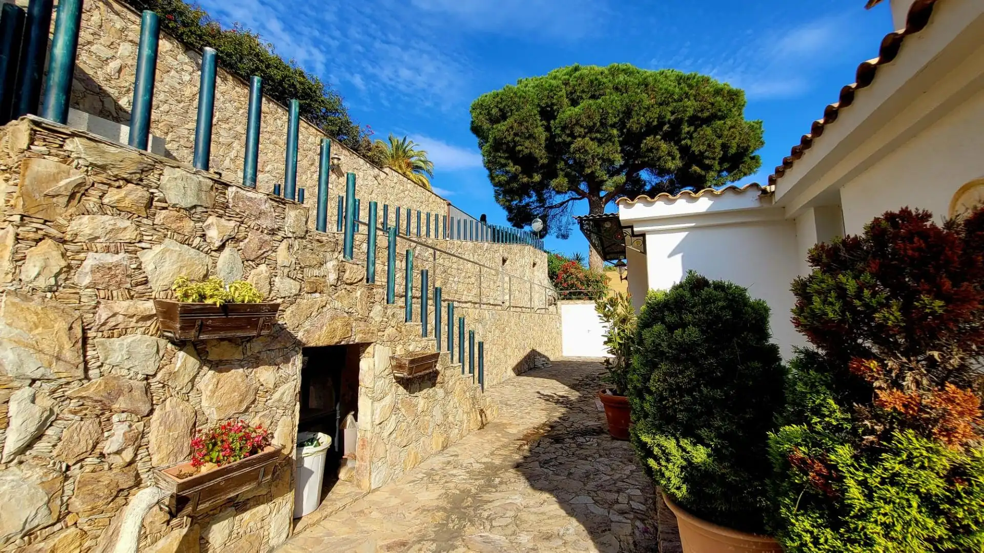 Chalet con terraza en venta en Montgoda, imagen 47
