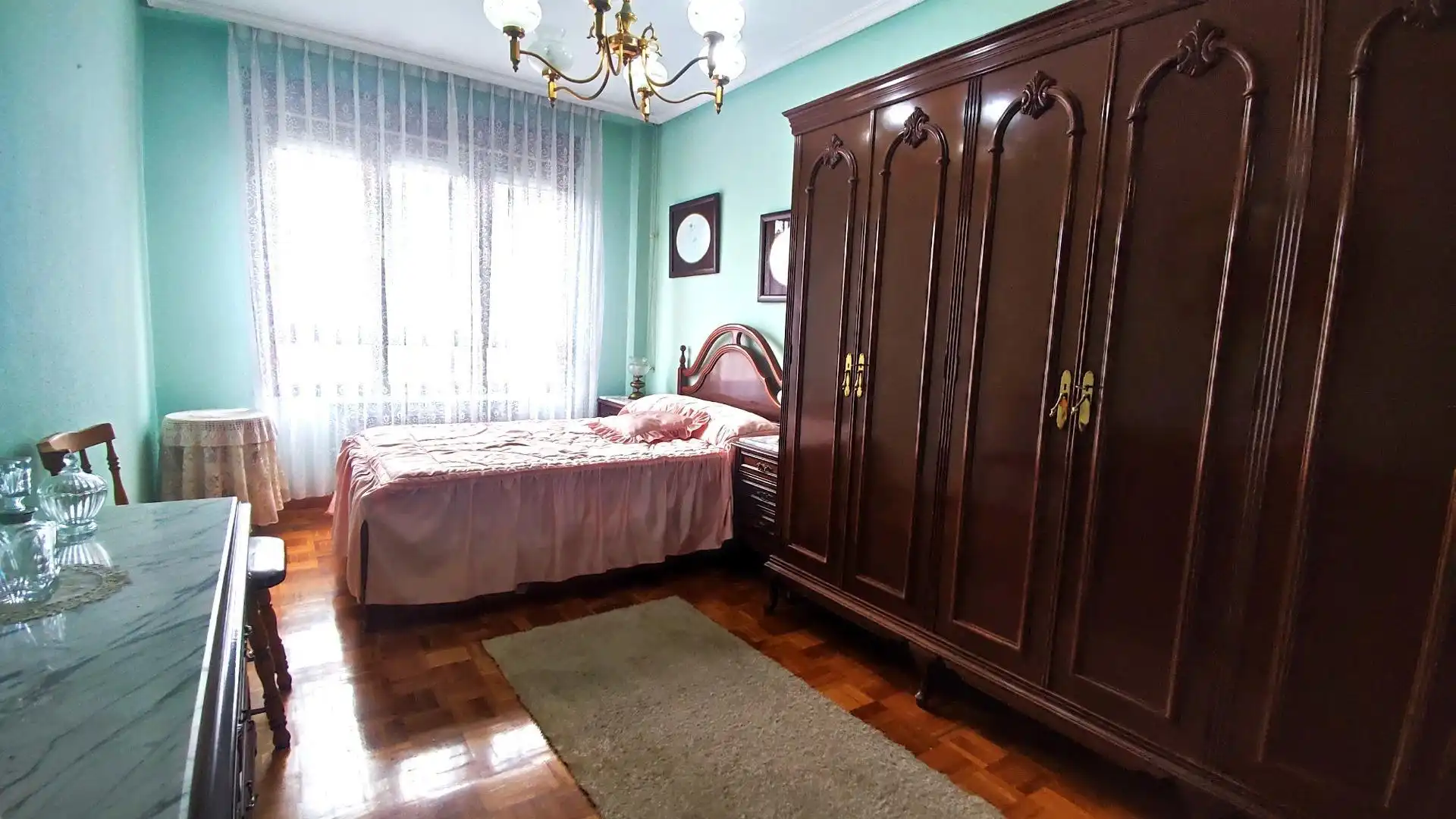 Schlafzimmer von Wohnung zum Verkauf in Mieres (Asturias) mit Heizung