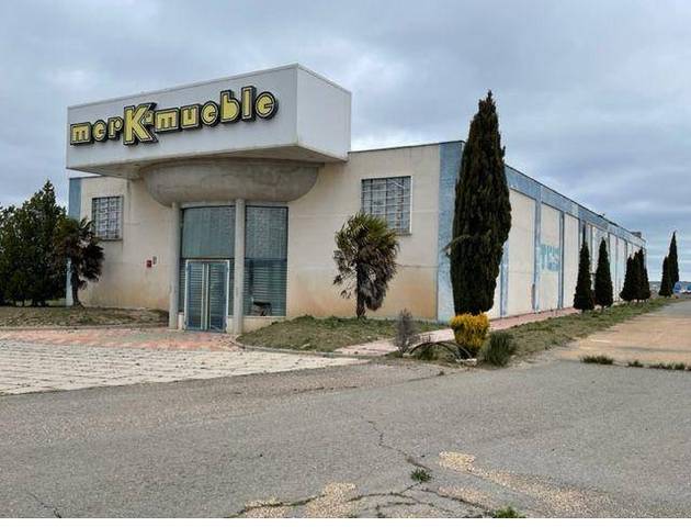 Nave industrial en Venta en Villamayor