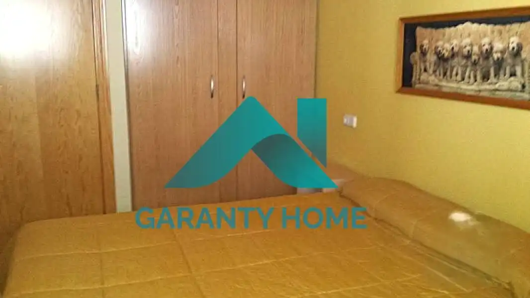 Habitación de Apartamento en venta en Cáceres con Aire acondicionado y Amueblado