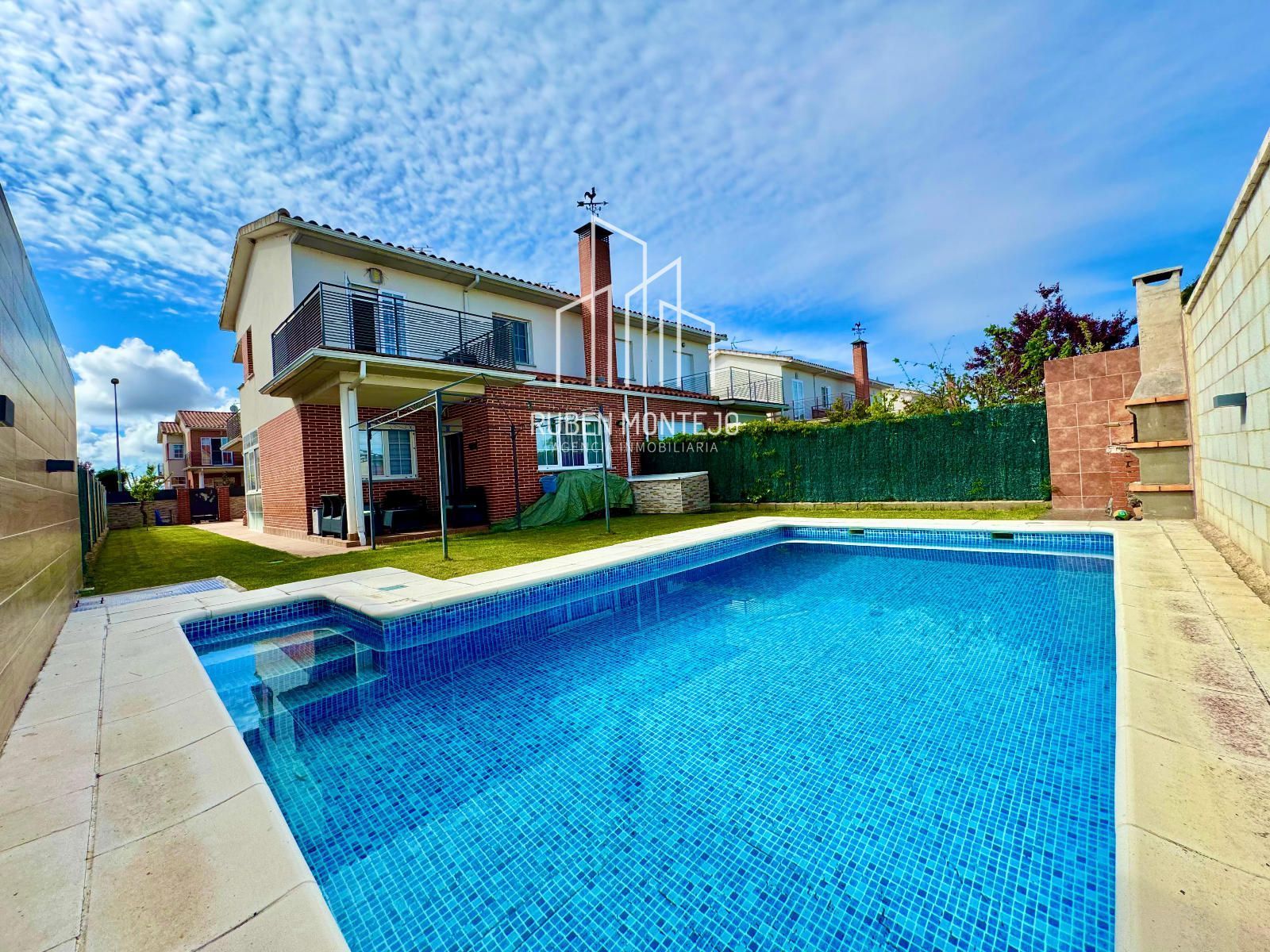Exterior view of Single-family semi-detached for sale in San Morales  with Heating, Private garden and Terrace
