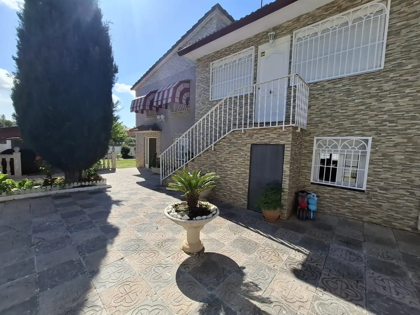 Vista exterior de Casa o chalet en venta en El Álamo con Calefacción, Jardín privado y Terraza