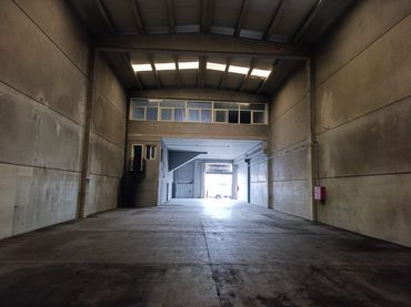 Nave industrielle à louer à Avinguda de Arraona 25