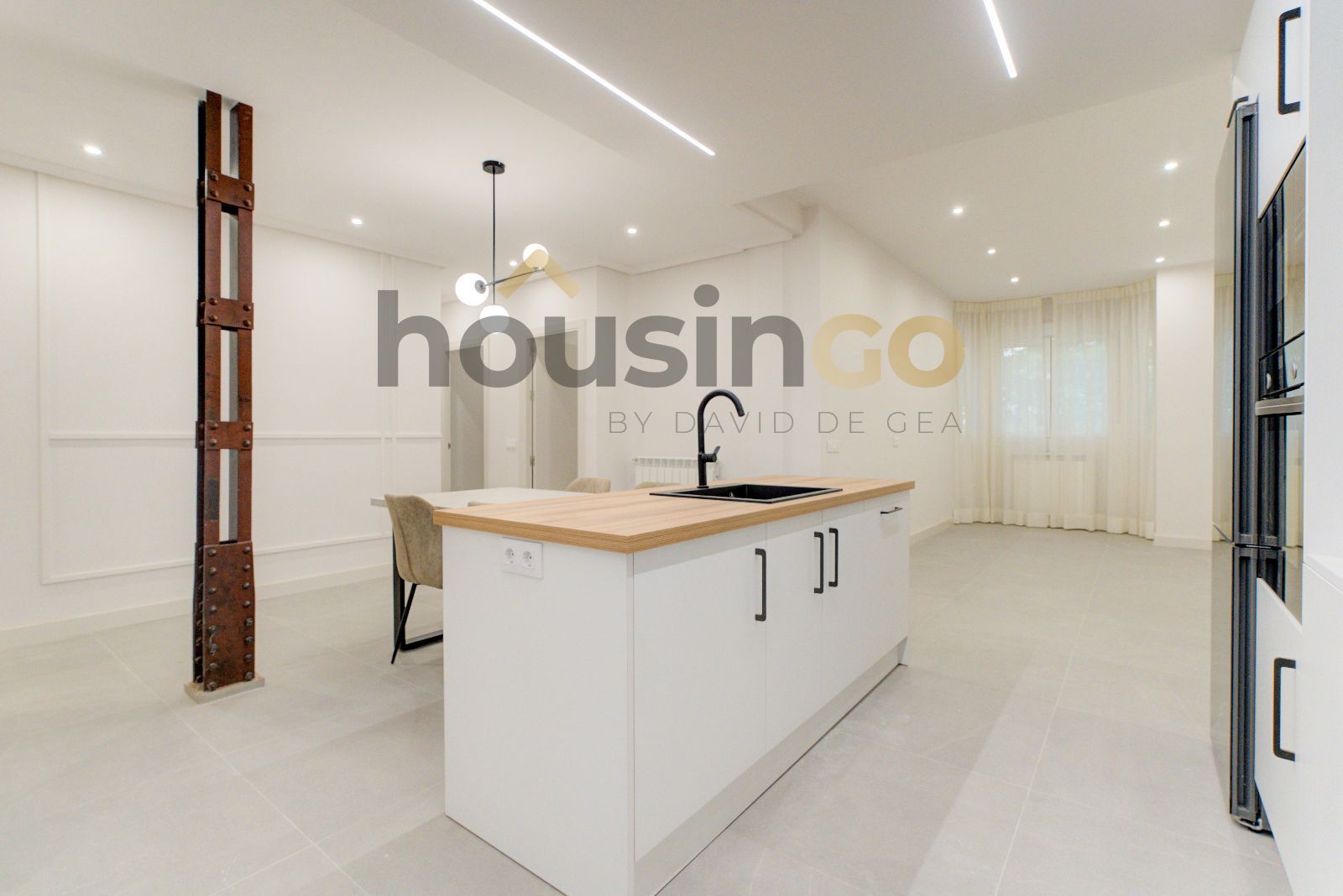 Cuina de Pis de lloguer en  Madrid Capital amb Calefacció, Terrassa i Forn