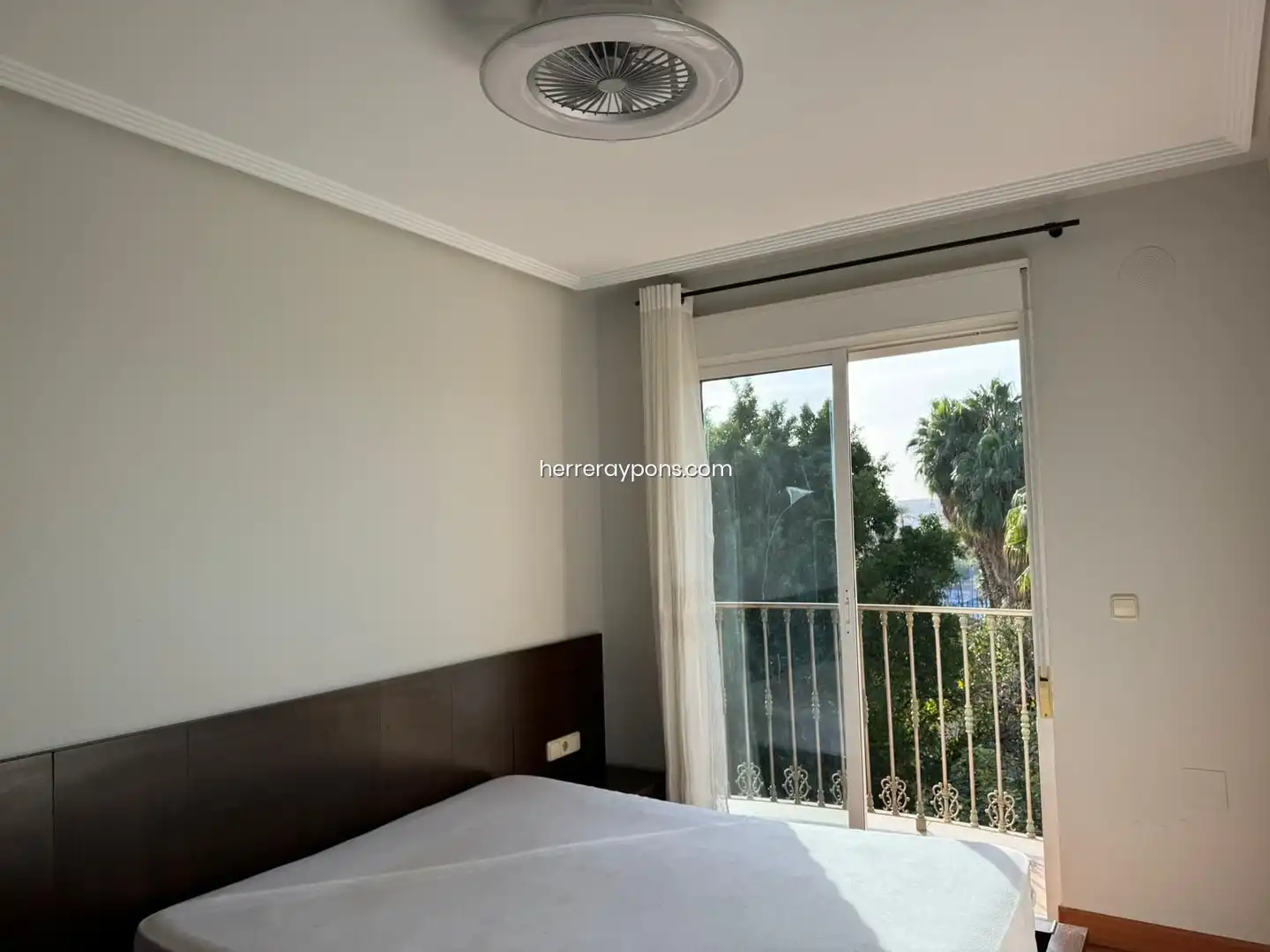 Bedroom of Flat for sale in Murcia  with Air Conditioner and Storage room