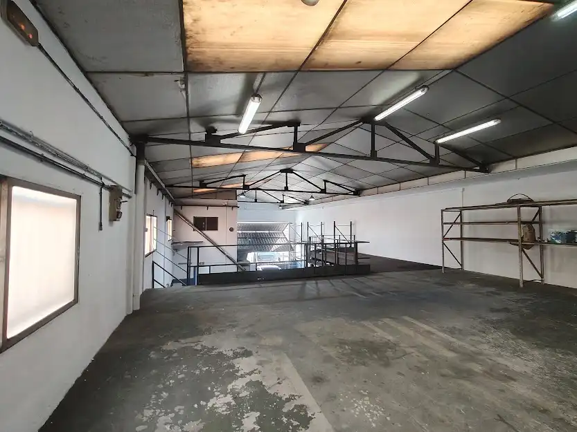 Nau industrial en venda en Polinyà amb Calefacció