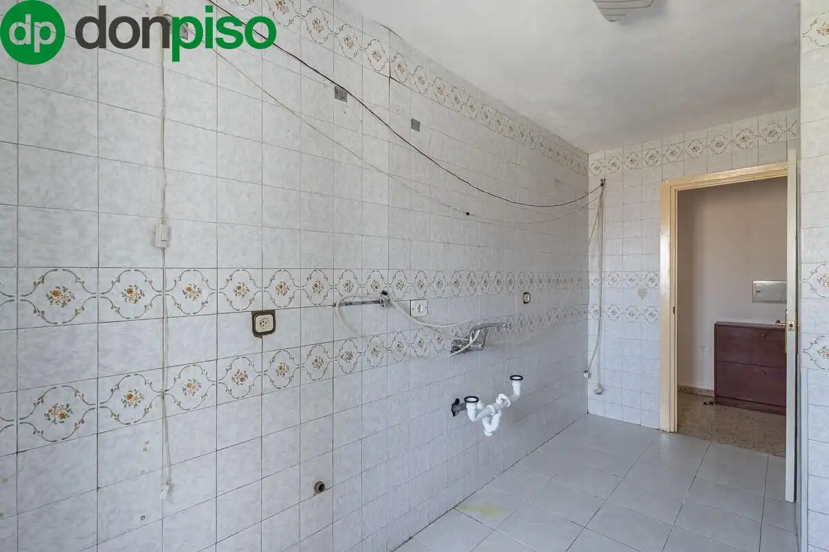 Piso con terraza en venta en Calle Calle de Matilde de Torre, imagen 8