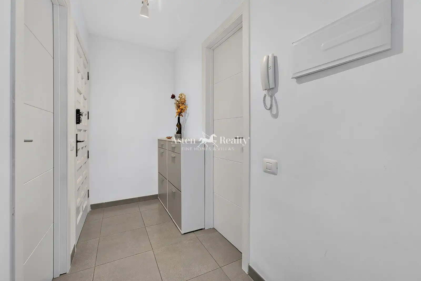 Flat for sale in Adeje  with Terrace and Furnished