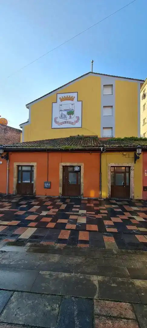 Exterior view of Ground floor for sale in Avilés  with Air Conditioner