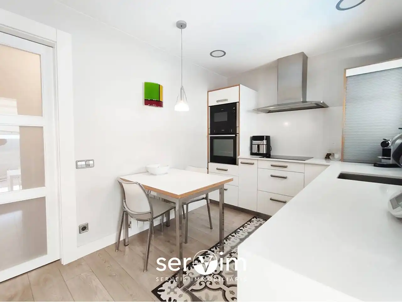 Cocina de Casa adosada en venta en Girona con Aire acondicionado, Calefacción y Jardín privado