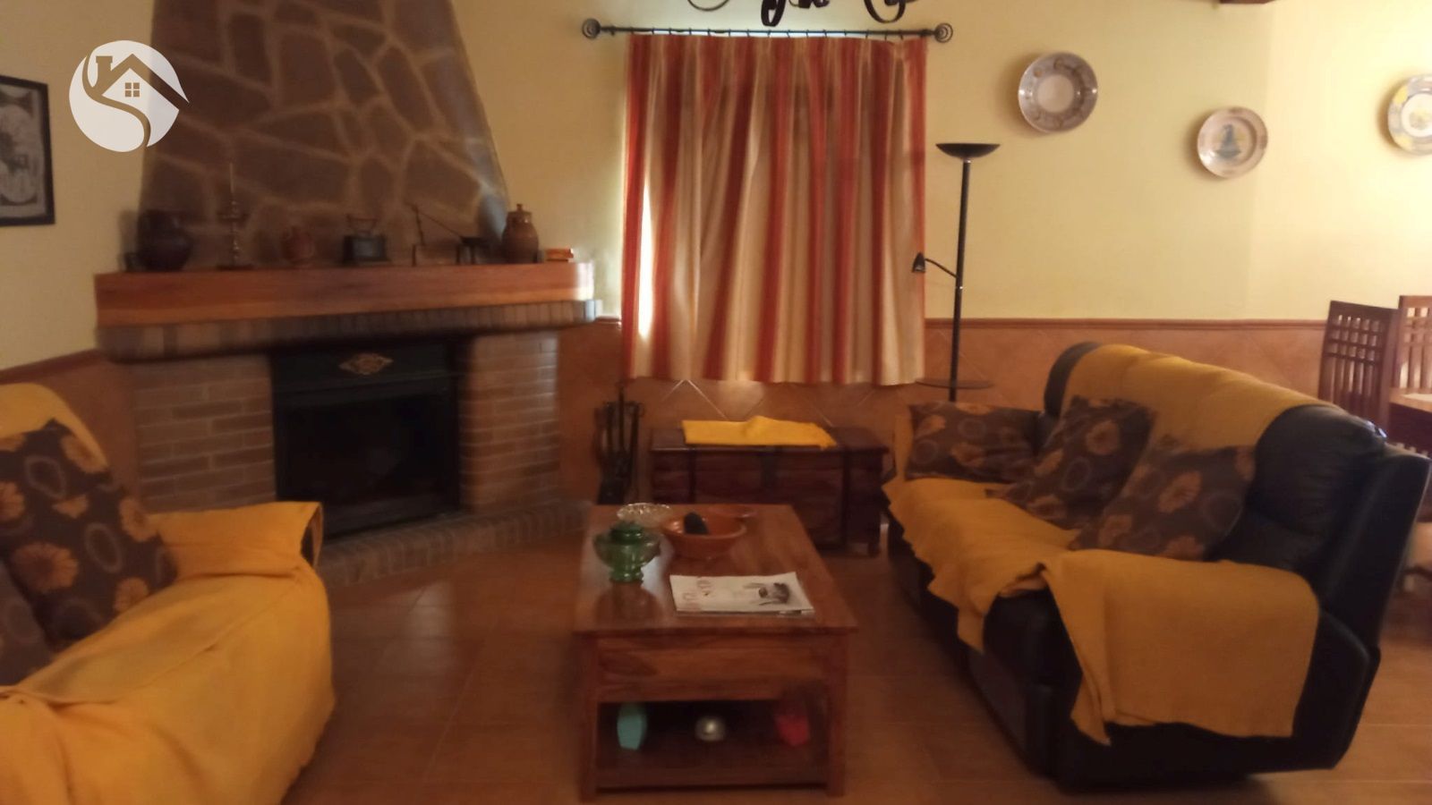 Sala d'estar de Casa o xalet en venda en Cuenca Capital amb Traster