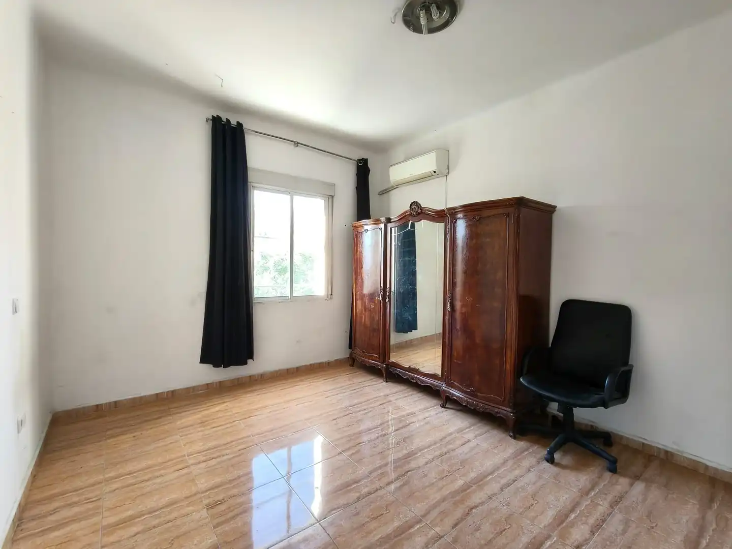 Schlafzimmer von Wohnungen zum Verkauf in Madrid mit Klimaanlage und Terrasse