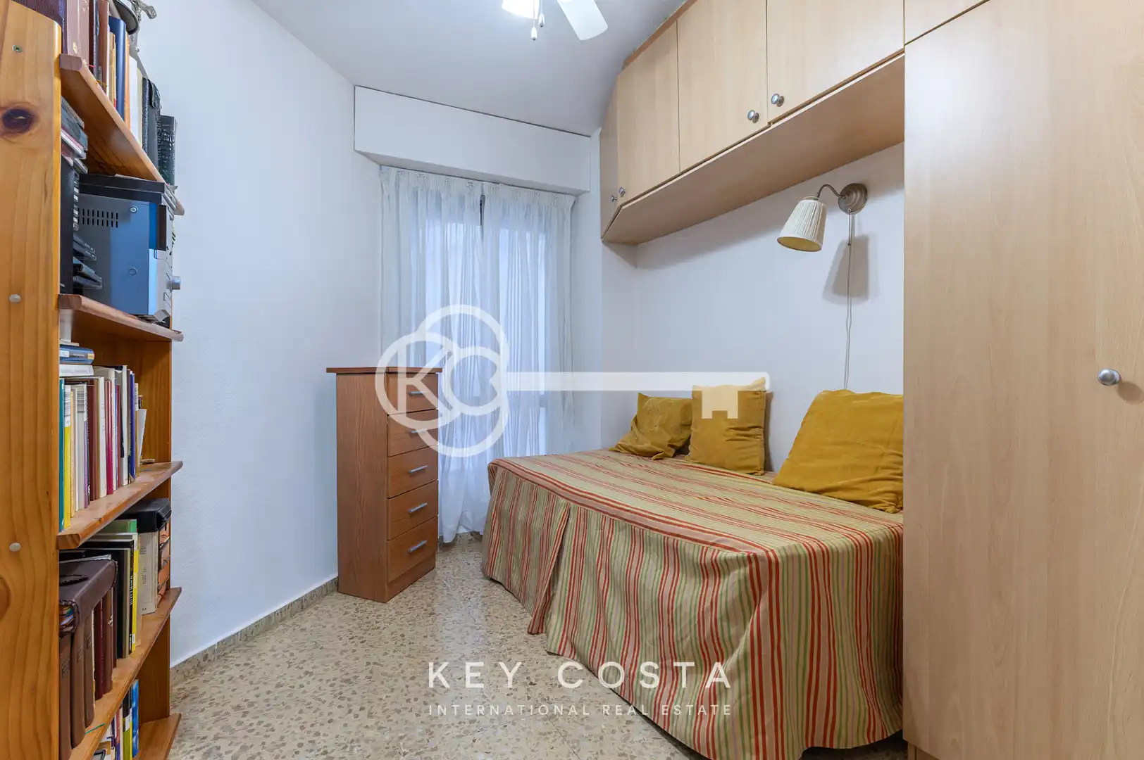 Bedroom of Flat for sale in Alicante / Alacant  with Air Conditioner, Heating and Oven