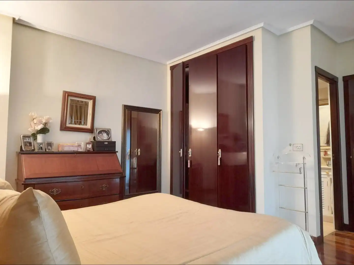 Habitación de Piso en venta en Getxo  con Calefacción, Jardín privado y Trastero