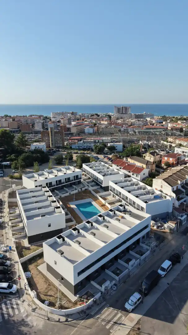 Adossat d'obra nova amb piscina en venda a Carrer Mare Nostrum 1, imagen 9