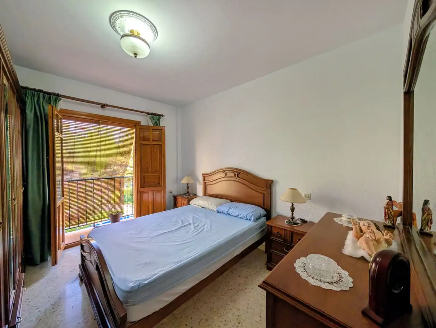 Bedroom of Flat for sale in Loja  with Air Conditioner, Heating and Storage room
