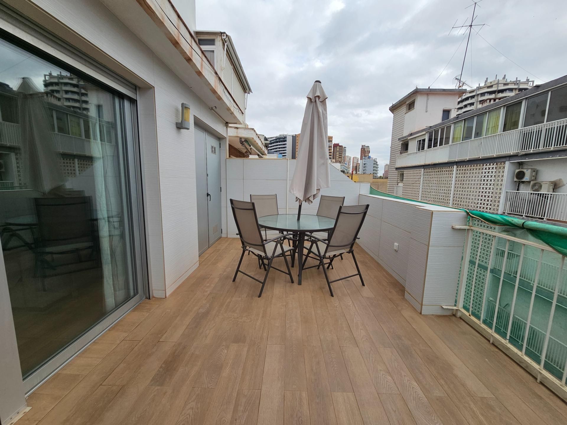 Terrassa de Apartament de lloguer en Benidorm amb Aire condicionat, Calefacció i Terrassa
