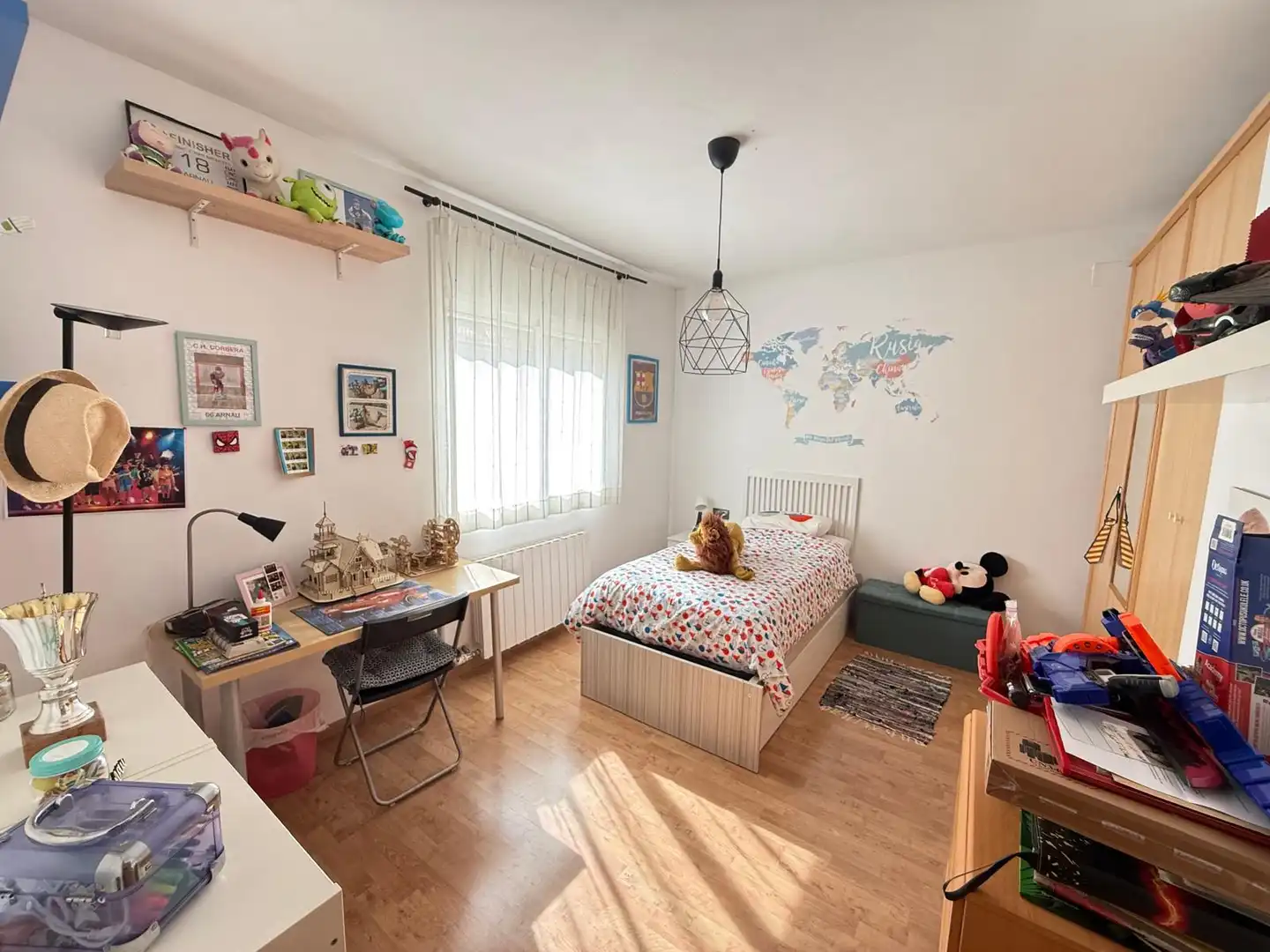 Dormitori de Casa o xalet en venda en Cervelló amb Calefacció, Jardí privat i Parquet