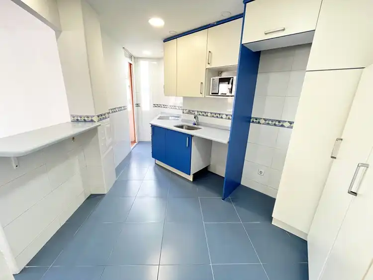 Cocina de Piso de alquiler en Móstoles con Calefacción, Parquet y Terraza