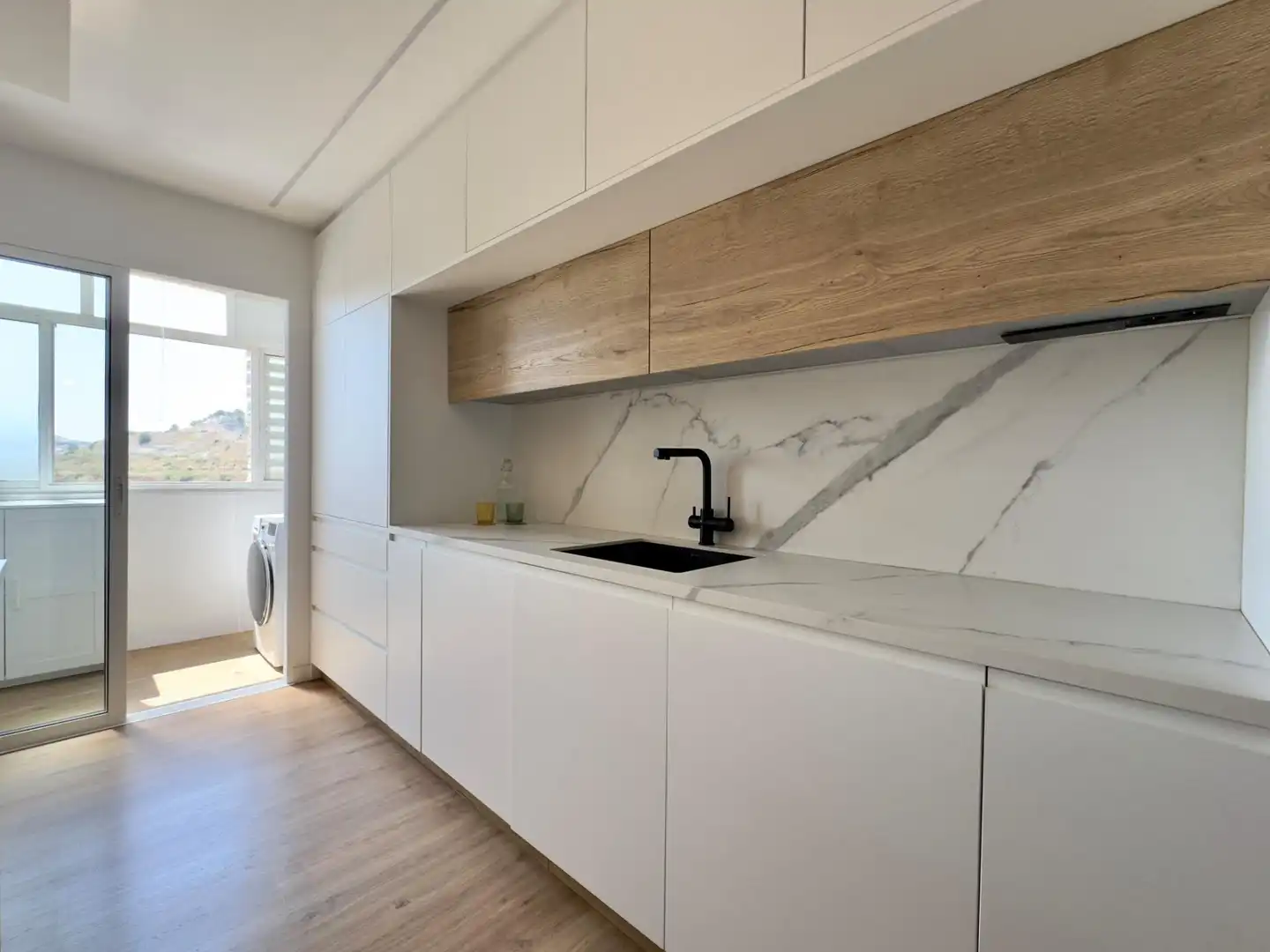 Cocina de Piso en venta en Aspe con Calefacción, Jardín privado y Terraza