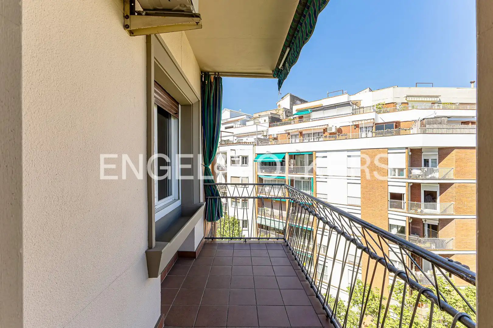Terrasse von Wohnung zum Verkauf in Barcelona mit Heizung und Balkon