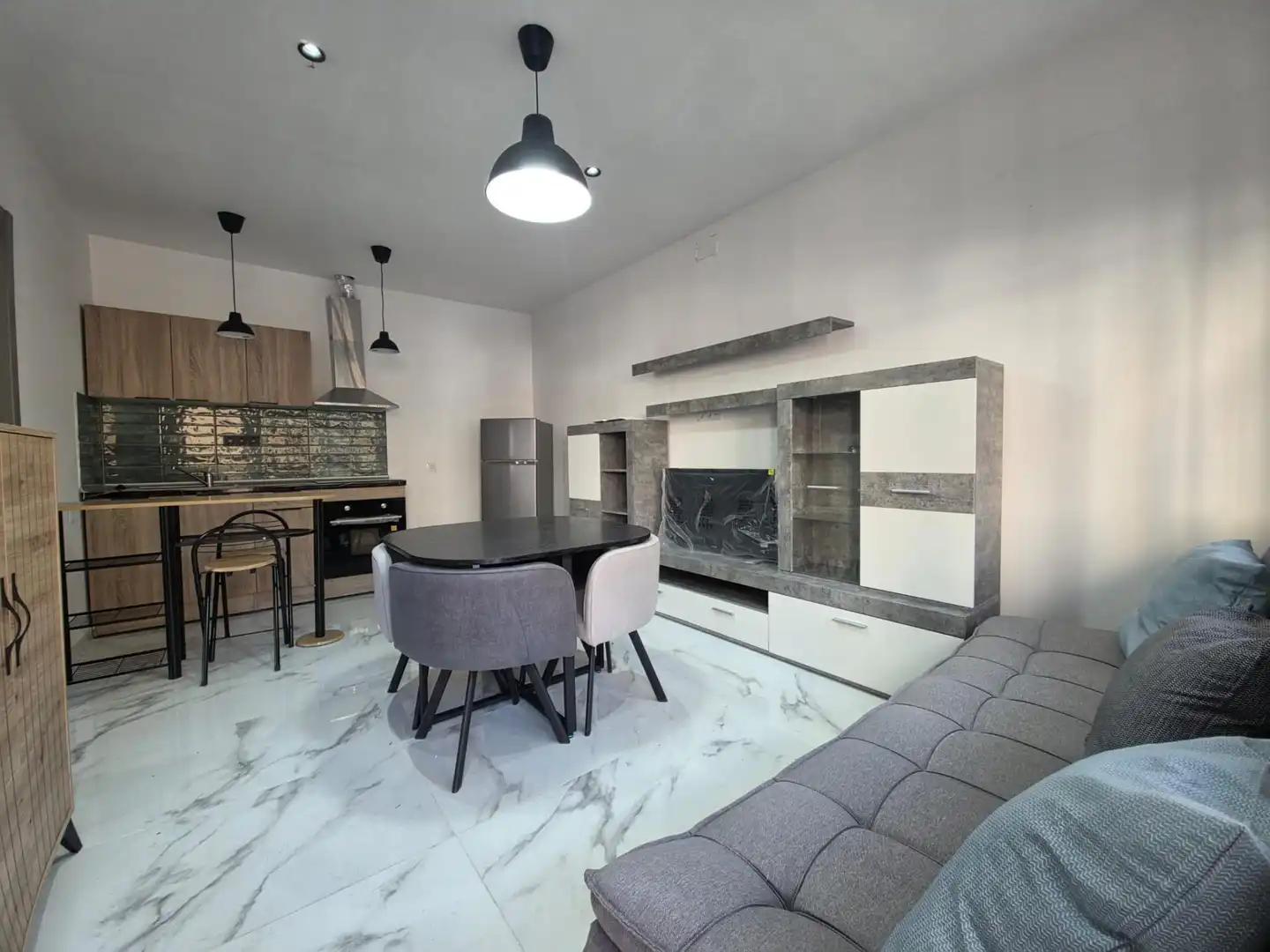 Sala de estar de Apartamento en venta en Torremolinos con Amueblado