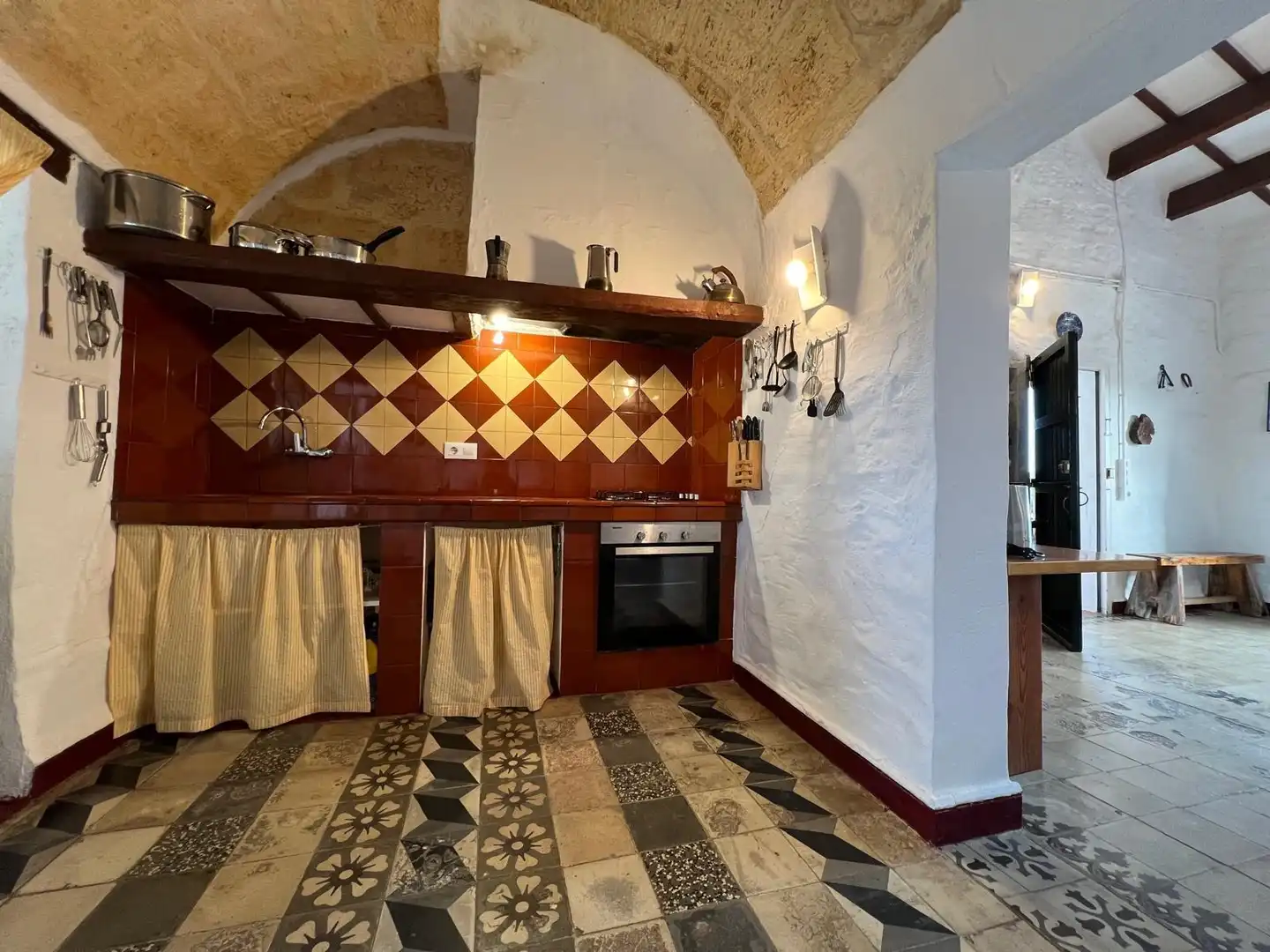 Cocina de Finca rústica en venta en Alaior con Aire acondicionado, Jardín privado y Piscina