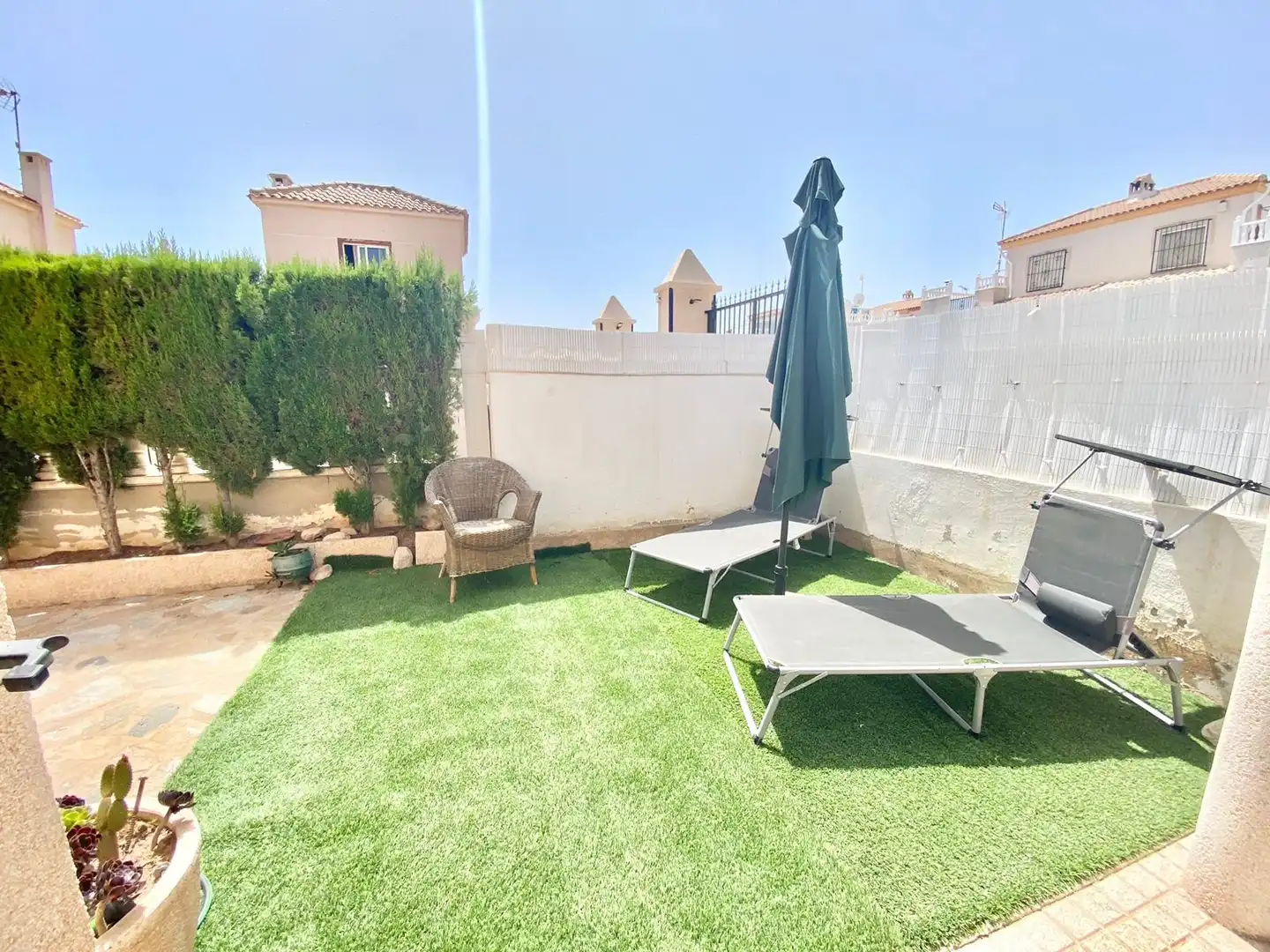 Terraza de Casa o chalet de alquiler en Torrevieja con Aire acondicionado, Calefacción y Jardín privado