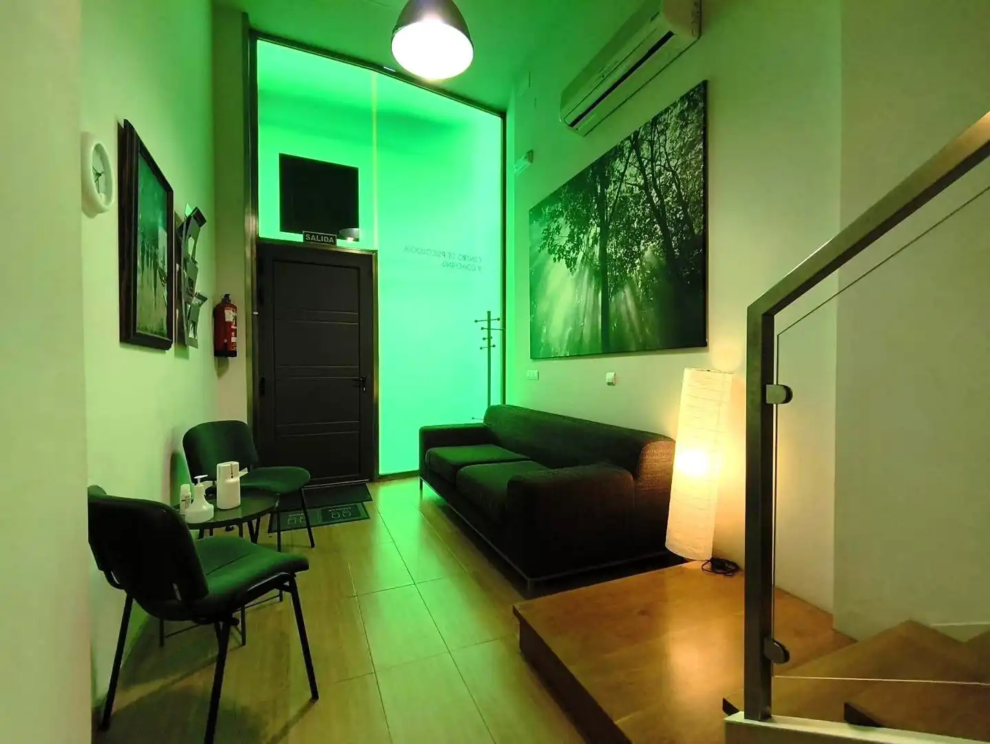 Local comercial en venta en Castilla - Hermida, imagen 2