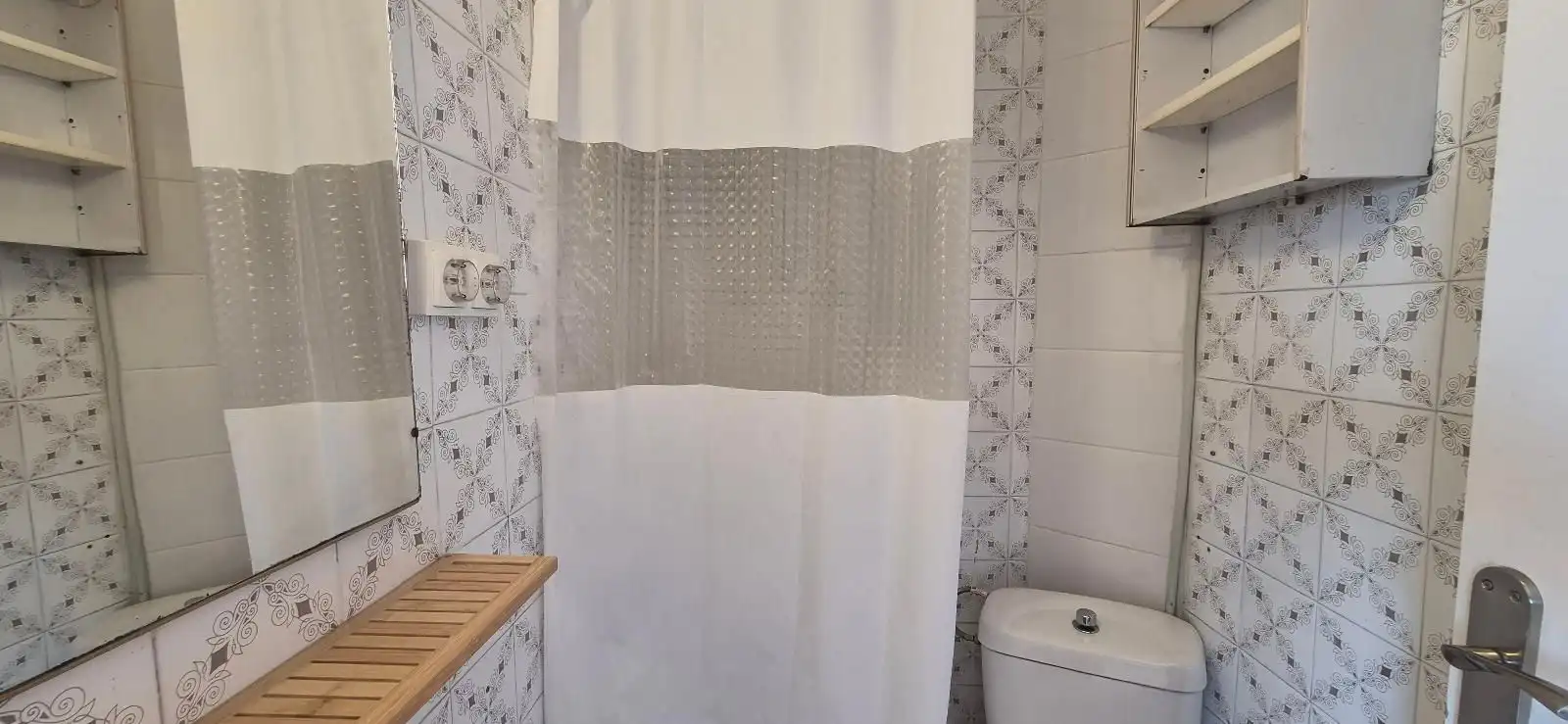 Bathroom of Attic for rent in Barcelona  with Air Conditioner, Terrace and Furnished