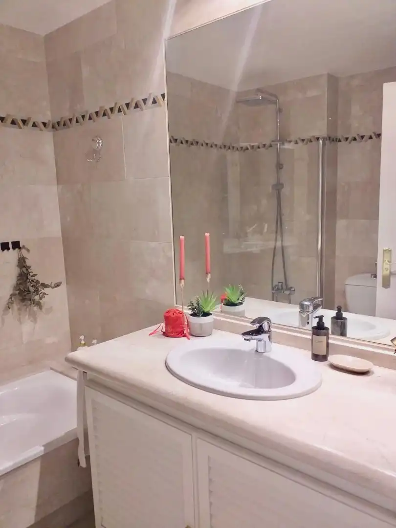 Piso con piscina en alquiler en Nueva Andalucía, imagen 25