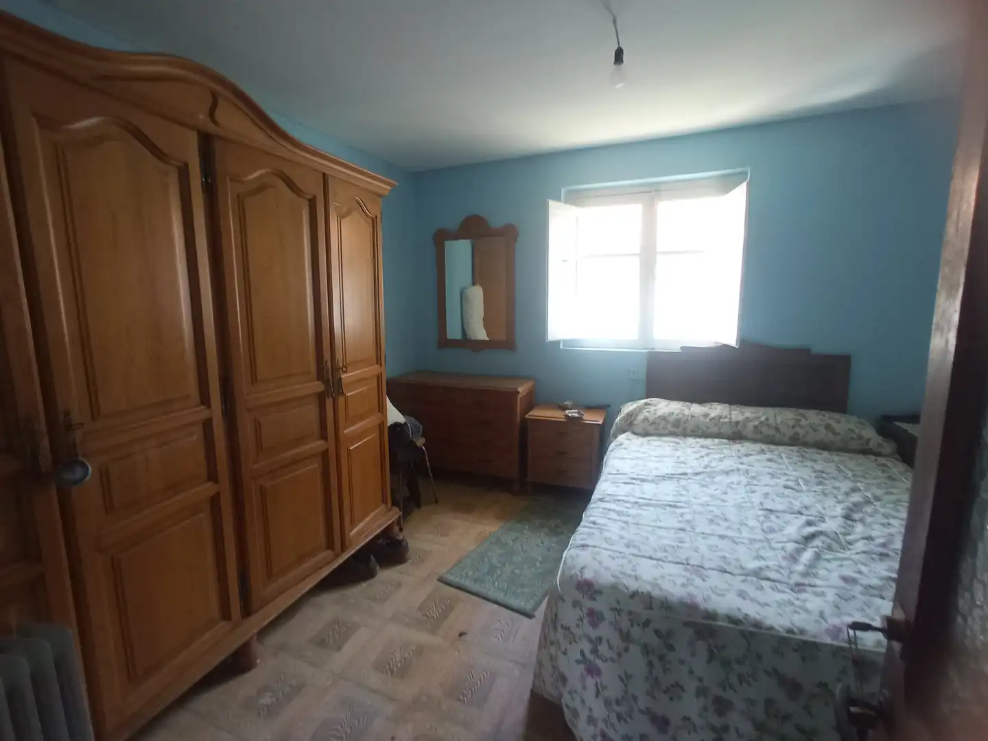 Habitación de Finca rústica en venta en Valdés - Luarca con Jardín privado, Terraza y Amueblado