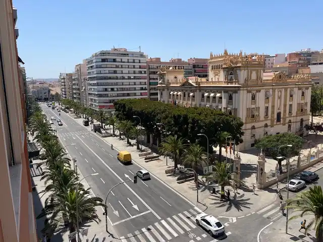 Piso con ascensor en alquiler en Avenida de la Estación, imagen 3