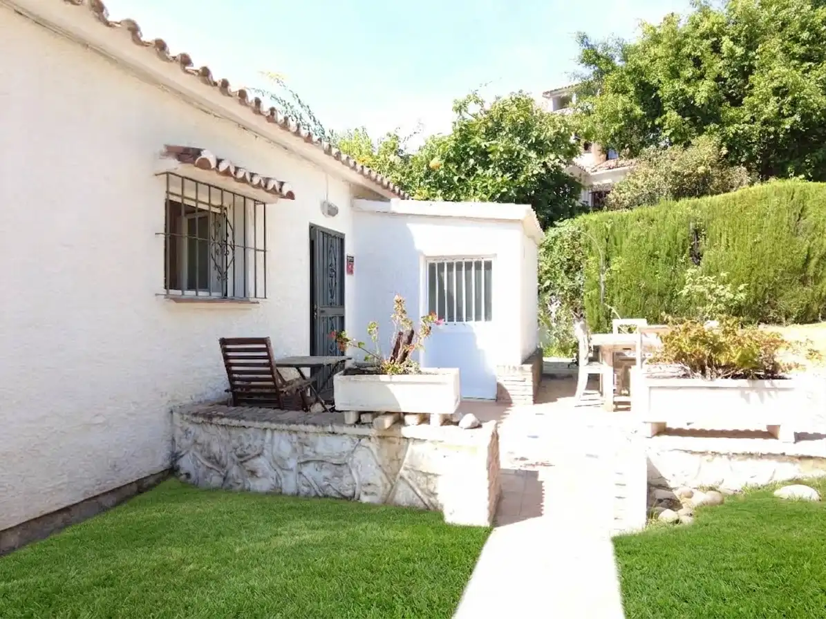 Chalet con jardín en venta en Río Real - Los Monteros, imagen 11