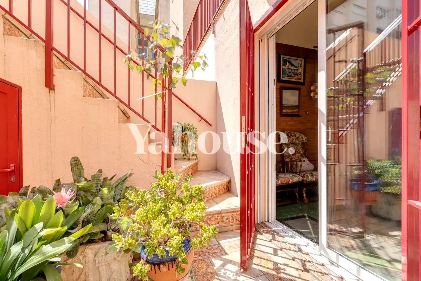 Exterior view of Flat for sale in Barcelona