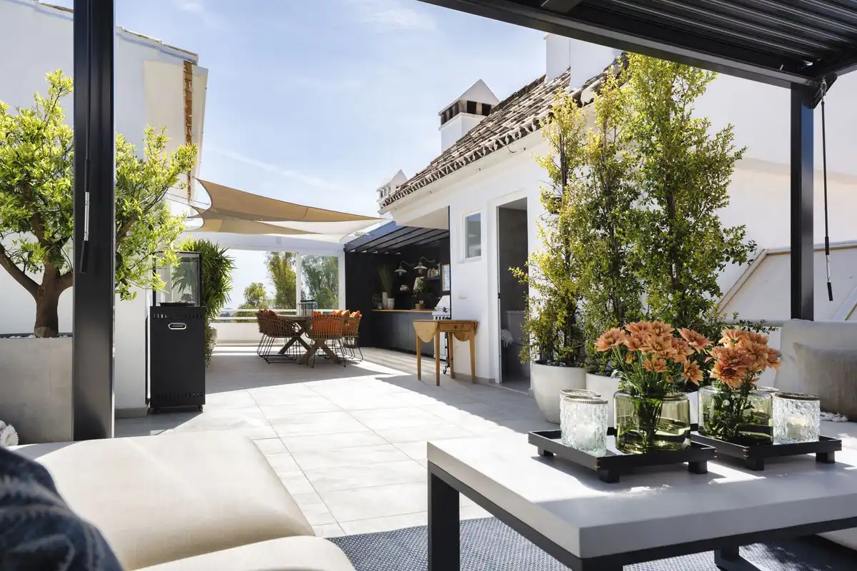 Dúplex amb piscina en venda a Nueva Andalucía, imagen 5