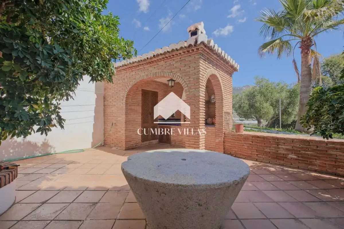Casa rústica amb jardí en venda a Ítrabo, imagen 24