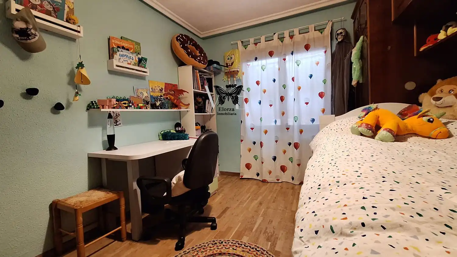 Bedroom of Flat for sale in Oviedo   with Heating, Storage room and Furnished