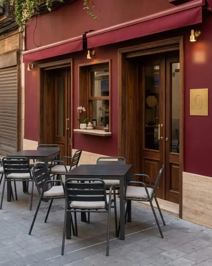 Local comercial en traspaso en Calle de Augusto Figueroa, imagen 3