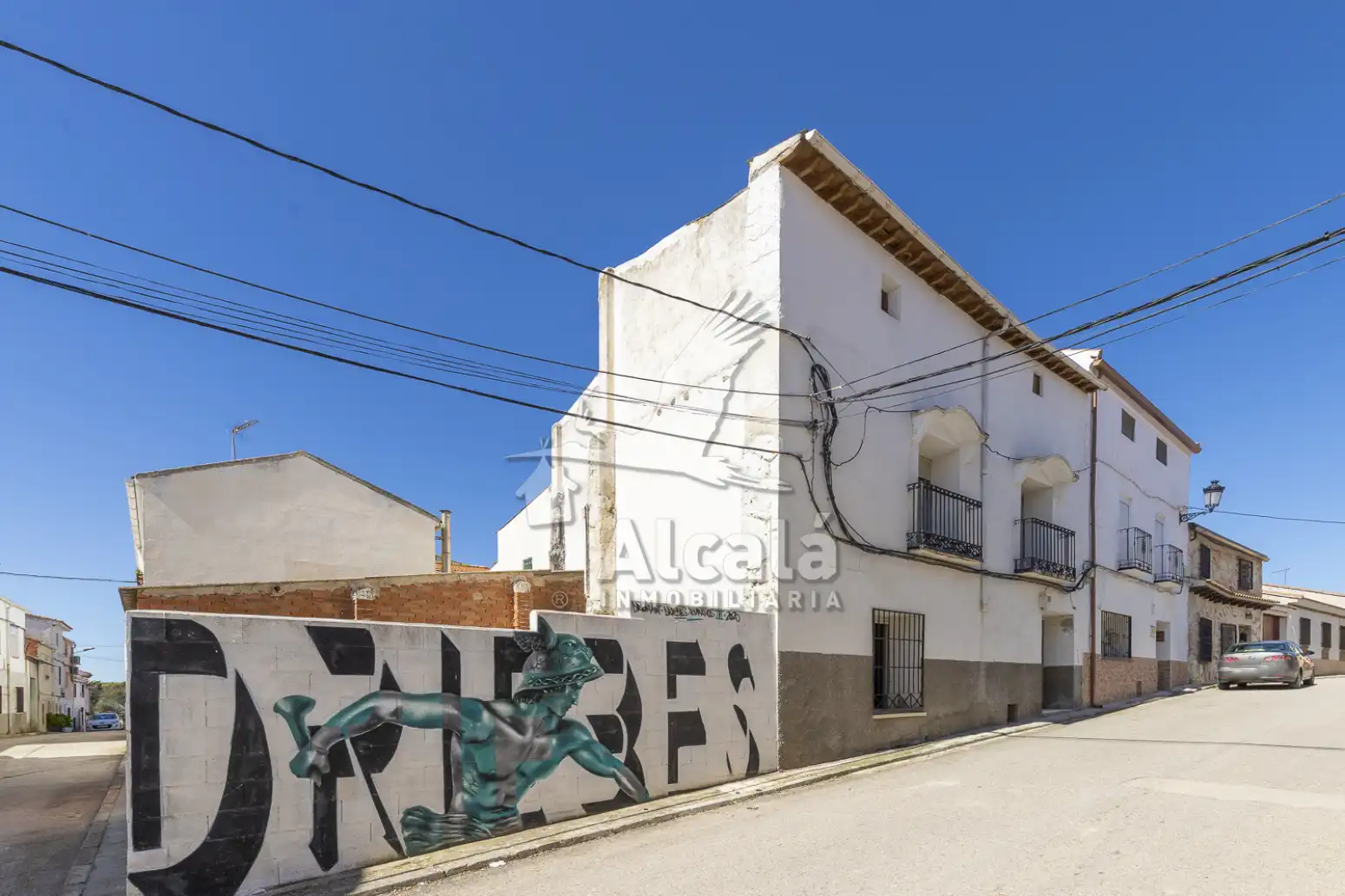 Vista exterior de Casa o xalet en venda en Driebes amb Calefacció, Traster i Balcó