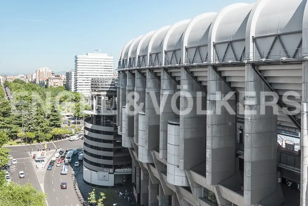 Vista exterior de Piso en venta en Madrid con Aire acondicionado, Calefacción y Terraza