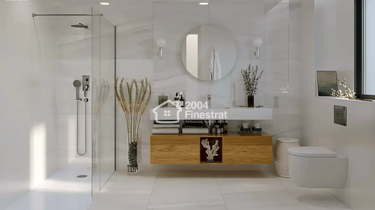 Bathroom of Flat for sale in Villajoyosa / La Vila Joiosa  with Air Conditioner, Terrace and Community pool