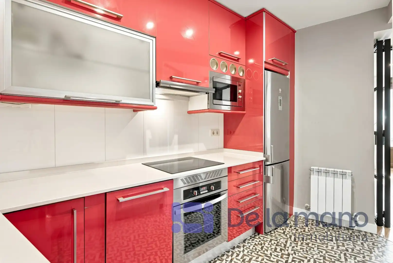 Kitchen of Flat for rent in Madrid  with Air Conditioner, Heating and Furnished