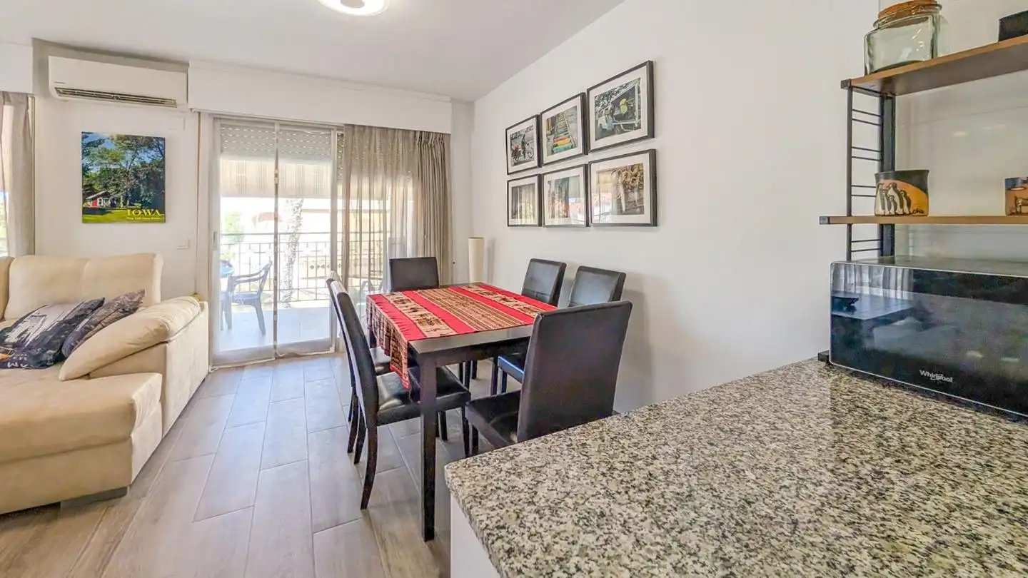 Esszimmer von Wohnung zum Verkauf in Santa Pola mit Klimaanlage, Terrasse und Möbliert