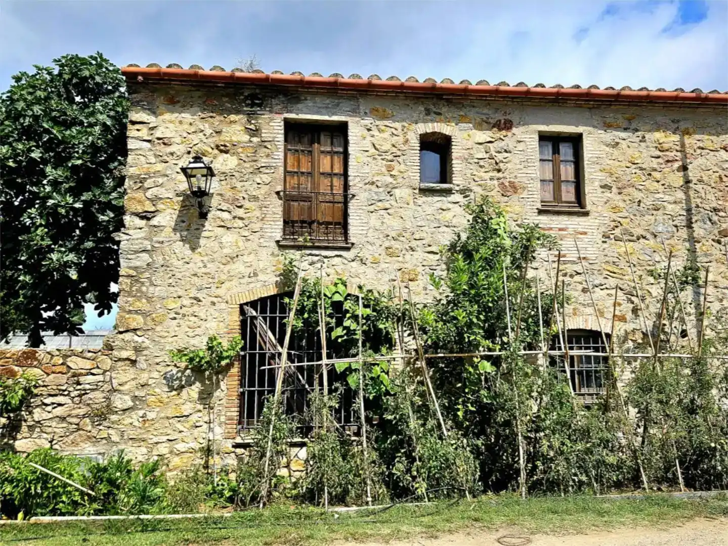 Vista exterior de Pis en venda en Palafrugell amb Jardí privat i Moblat