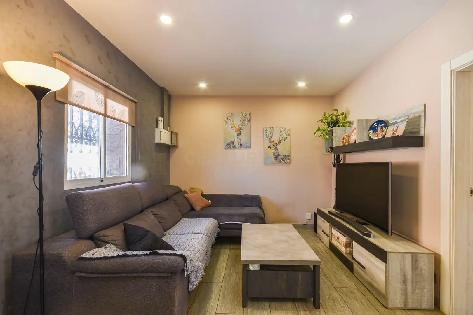 Living room of Houses for sale in Sant Vicenç Dels Horts  with Air Conditioner, Private garden and Storage room