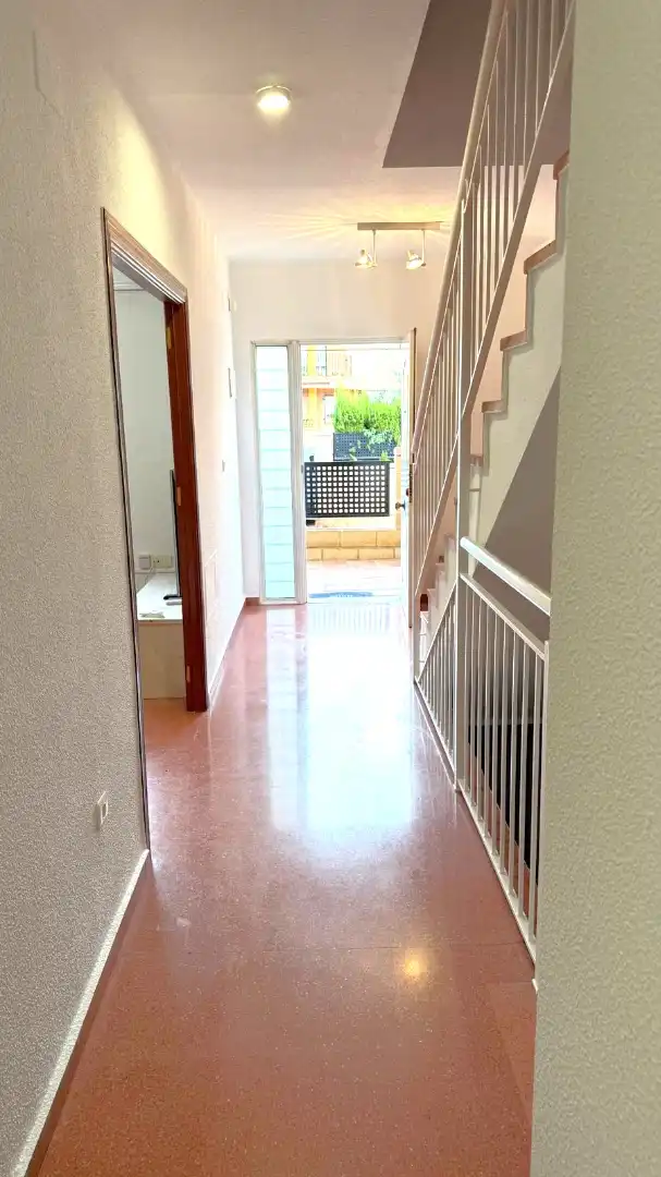 Terraced house with terrace to rent in Calle Pintor Saura Pacheco, imagen 18