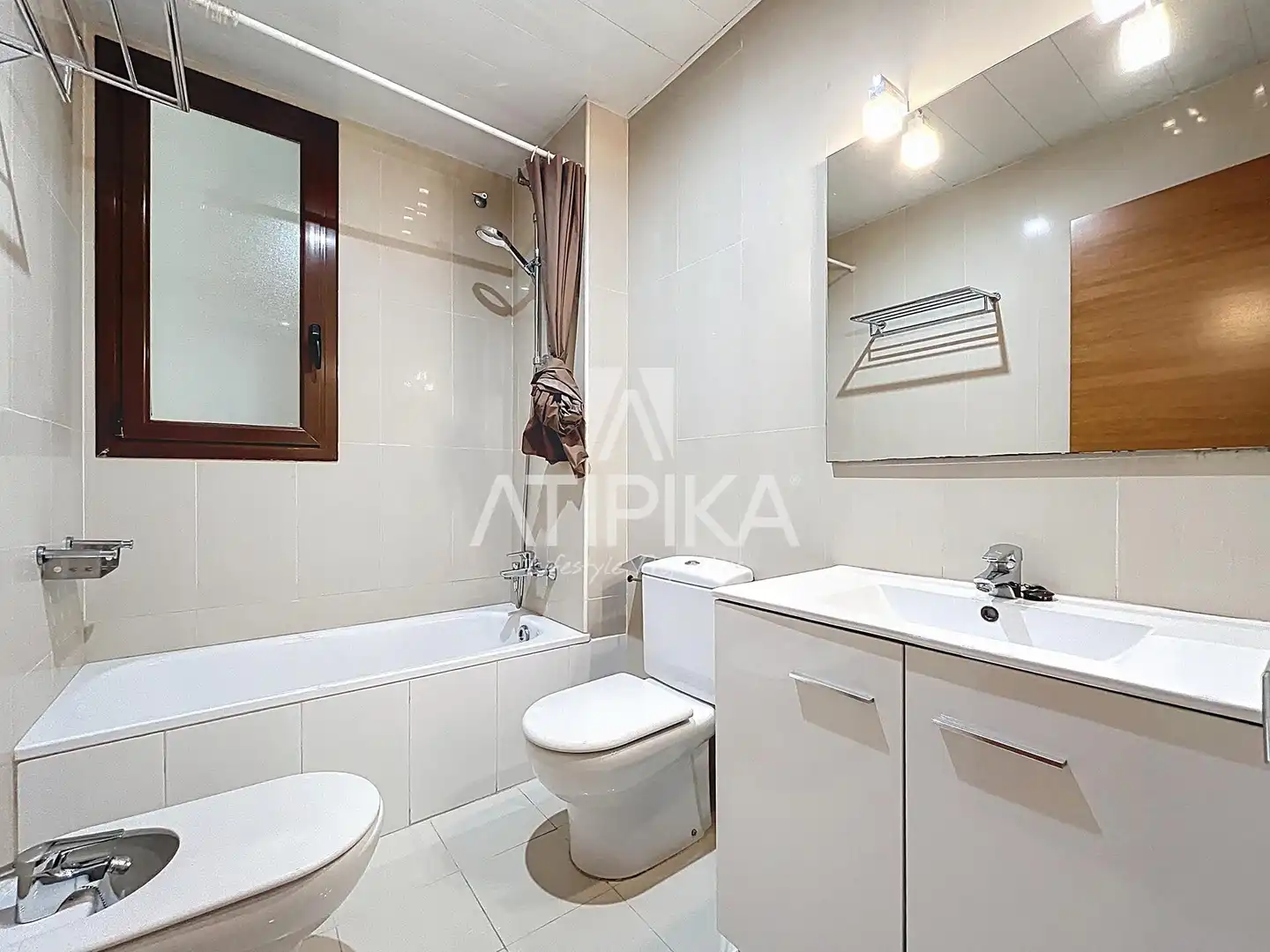 Baño de Piso en venta en Barcelona con Aire acondicionado, Parquet y Amueblado