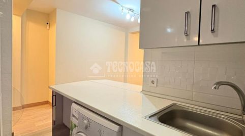 Foto 2 de Piso en venta en Juan de la Cierva, Getafe