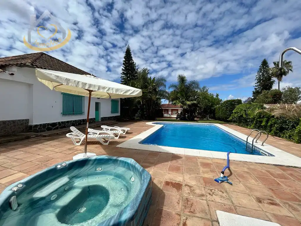 Piscina de Casa o chalet en venta en Cartaya con Aire acondicionado, Jardín privado y Terraza